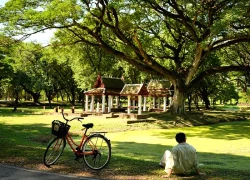 Một ngày tại thủ đô đầu tiên của Thái Lan