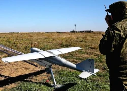 Sự khác biệt trong cách tiếp cận của Ukraine và Nga về sản xuất UAV
