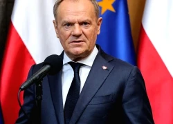 Thủ tướng Ba Lan thông báo tin đáng lo với Ukraine giữa bê bối tham nhũng chấn động