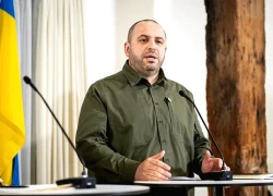 Ukraine bác tin cựu Bộ trưởng Quốc phòng bỏ trốn khi công du