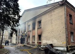 Ukraine cáo buộc Nga tấn công UAV trong đêm, làm hư hại nhiều tòa nhà