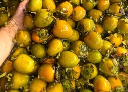 Ăn quá nhiều một loại quả đặc sản mùa thu, người phụ nữ phải nội soi cấp cứu