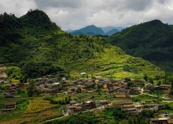 Điều gì biến Lô Lô Chải từ bản nghèo thành làng du lịch tốt nhất thế giới?