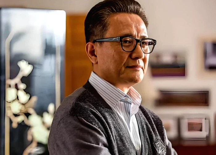 Bố tôi đã 80 nhưng nằng nặc đòi lấy người phụ nữ tai tiếng nhất làng, ngày giỗ mẹ họ khiến chúng tôi "sáng mắt"