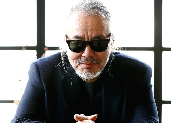 Huyền thoại nhạc Rock mời bạn tù đến nhà chơi và cái kết