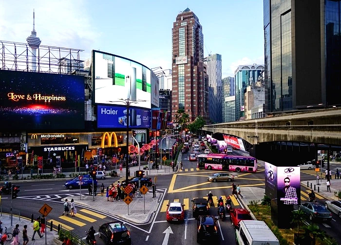 Mạng xã hội Malaysia sôi nổi bàn chuyện 'dùng nhầm múi giờ' sau dòng trạng thái của bộ trưởng