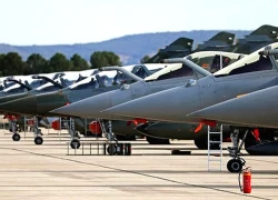 Nga cảnh báo kế hoạch của Ukraine mua 100 tiêm kích Pháp