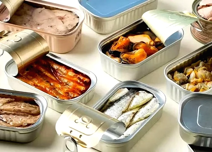 Cách đóng gói và bảo quản thực phẩm trong mưa lũ