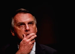 Cựu Tổng thống Brazil Jair Bolsonaro bị bắt giữ