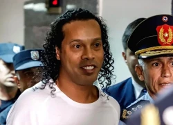 Hé lộ của Ronaldinho về giai đoạn ngồi tù