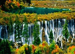 Ma Kết mẫn cán trong công việc, Bảo Bình vụng về trong tình yêu ngày 24/11