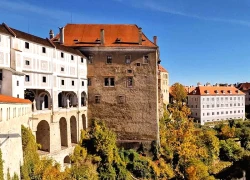 Sắc thu ở ngôi làng di sản Cesky Krumlov