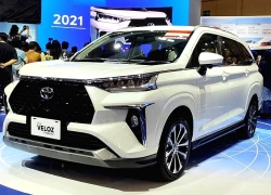 Toyota Veloz Hybrid 2026 ra mắt: Giá hơn 470 triệu đồng, 'quyết đấu' với Mitsubishi Xpander