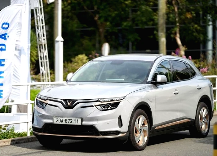 Vì sao VinFast VF 8 là mẫu xe chất lượng và đáng tiền nhất trong phân khúc SUV 1 tỷ đồng?