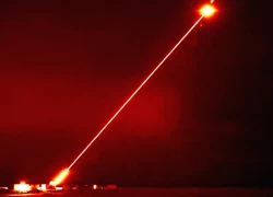 Xem vũ khí laser DragonFire của Anh diệt gọn UAV tốc độ 650 km/h
