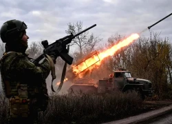 Đại sứ Mỹ tại NATO thừa nhận Nga đang chiếm ưu thế trên chiến trường Ukraine