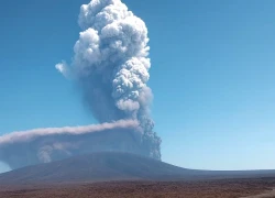 Hệ lụy dây chuyền từ ngọn núi lửa phun trào trở lại sau 12.000 năm 'ngủ yên' ở Ethiopia