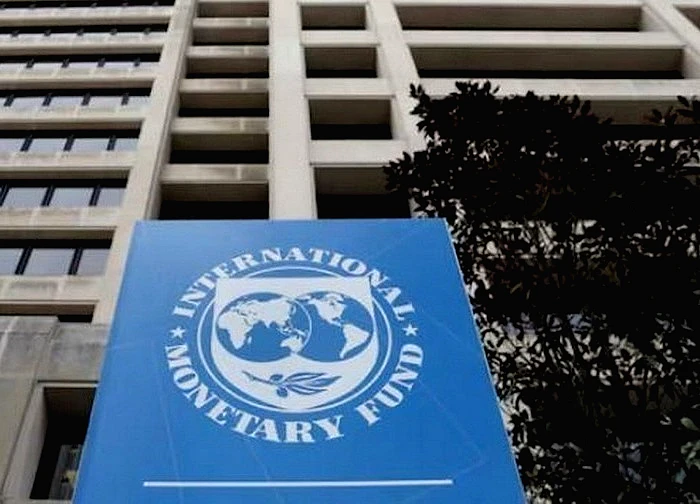 IMF đạt thỏa thuận sơ bộ với Ukraine về chương trình hỗ trợ mới