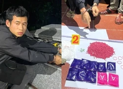 Quảng Trị: Giấu cả nghìn viên ma túy ở nghĩa địa để dùng dần