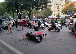 Va chạm với xe khách, nữ sinh viên đi xe máy tử vong