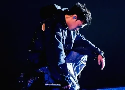 Mẹ và anh trai bật khóc khi Negav trải lòng về những lần muốn dừng lại