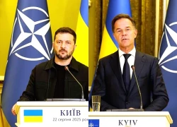 Mỹ thúc đẩy hòa bình ở Ukraine gieo rắc nỗi sợ mới về tương lai NATO