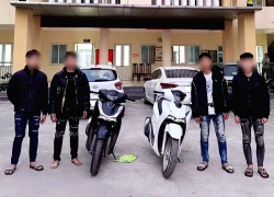 Nhóm thanh niên mang hung khí đuổi chém người đi đường ở Hà Nội