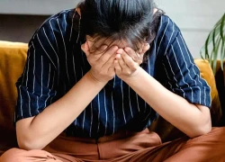 Nhờ mẹ chồng chăm cháu nội, con dâu phát hiện việc bức xúc