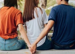 3 lý do khiến đàn ông có 'vợ đẹp, con khôn' vẫn ngoại tình