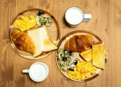 4 thói quen ăn sáng đang 'hủy hoại' đường ruột