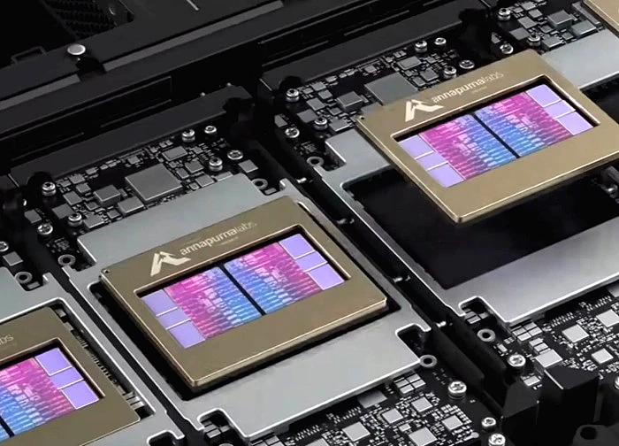 AWS tung Trainium3 thách thức Nvidia trong cuộc đua chip AI