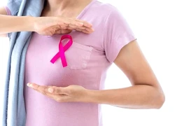 Cảnh báo ung thư vú gia tăng ở phụ nữ dưới 40 tuổi