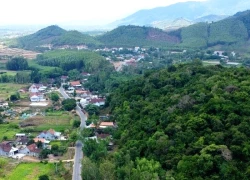 Điều tra nhóm đối tượng lạ nhận cọc 30-50 triệu đồng làm sổ đỏ