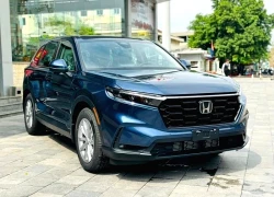 Giá lăn bánh Honda CR-V giảm mạnh, thấp kỷ lục, xứng danh SUV hạng C rẻ nhất, Mazda CX-5, Hyundai Tucson 'sốt vó' lo doanh số