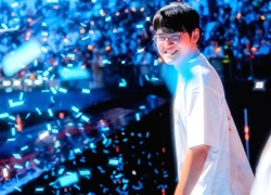 Gumayusi "chốt" số áo ở HLE nhưng lại liên quan mật thiết và đầy ý nghĩa với T1