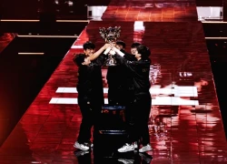 LCK tung phim tài liệu càng khiến cộng đồng bức xúc với T1