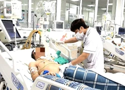 Người đàn ông trẻ suy đa tạng vì nhiễm vi khuẩn ăn mòn cơ thể