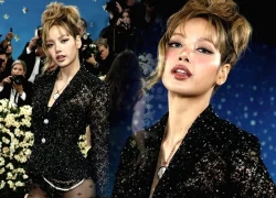 Lisa (BLACKPINK) vượt Jennie, trở thành ngôi sao Kpop đầu tiên làm BTC Met Gala