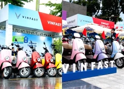 Xe máy điện lên ngôi - xe máy xăng hết thời 'làm giá'