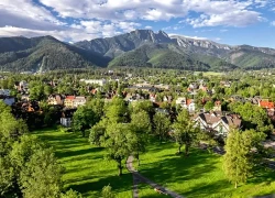 13 địa điểm 'chất ngất' cho chuyến hành trình tới Ba Lan