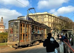 Milan: Phận người xa xứ giữa kinh đô tráng lệ