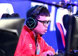 Tuyển thủ Việt Nam gục đầu bật khóc vì vụt mất HCV Audition, "trốn" ra ngoài khóc, 1 tiếng sau lại vô địch mới đỉnh!