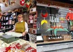 Những ‘người thợ dệt phép màu’ nơi ô cửa kính mùa Noel