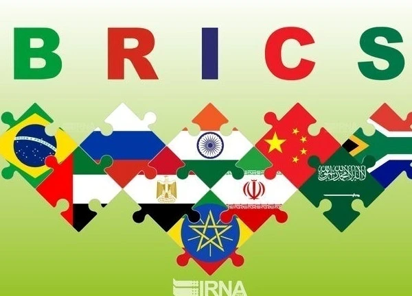 BRICS phản ứng trước tuyên bố áp thuế 100% của Tổng thống Trump