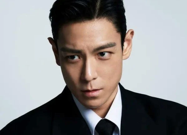 Náo loạn tin T.O.P tái hợp BIGBANG sau 2 năm cắt đứt liên lạc, YG và đại diện của nam rapper lên tiếng