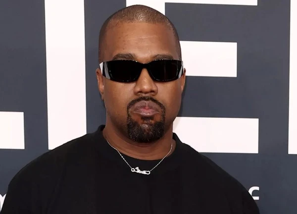 Tài khoản X (Twitter) của Kanye West đã bị Elon Musk vô hiệu hóa