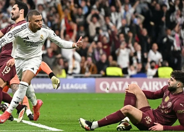 Mbappe bỏ xa Haaland trong cuộc chiến trở thành số 9 xuất sắc nhất thế giới