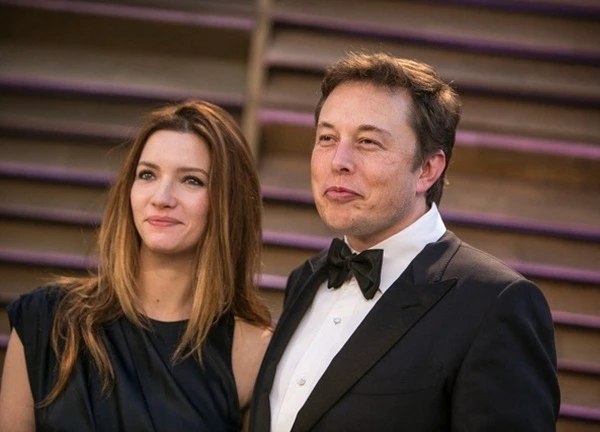 Những phụ nữ sinh đàn con đông đúc cho tỉ phú Elon Musk