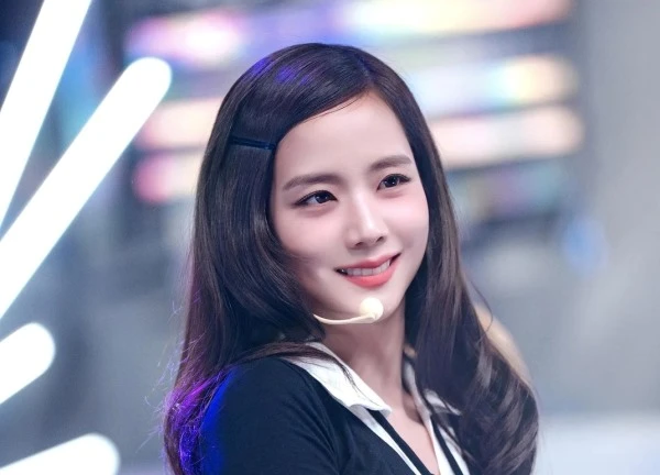 Tình hình căng thẳng đang xảy ra với Jisoo (BLACKPINK)