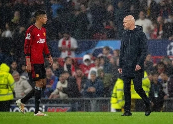 Varane phơi bày toàn bộ sự thật về con người của Ten Hag